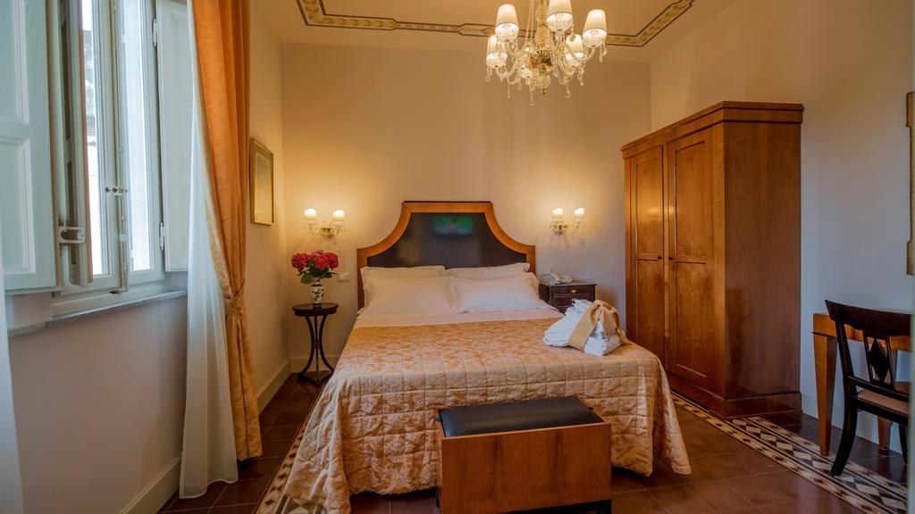 Lucca In Azzurro Maison De Charme Room photo